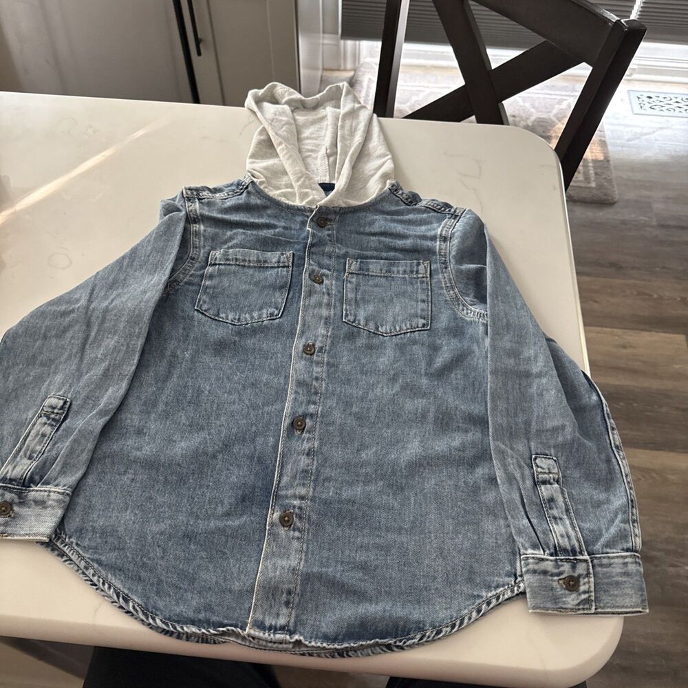 Cat and Jack Jean Lightweight Buttoned Hoodie Boys Size S (6-7) New